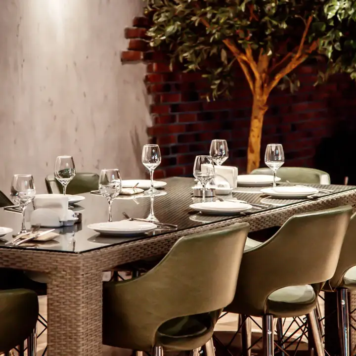 Seasonal offers and promotions at Amantola
